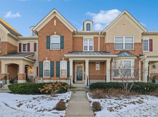 683 Central Ave, Deerfield, IL 60015