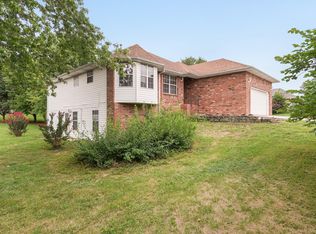 2501 S 15th Ave, Ozark, MO 65721
