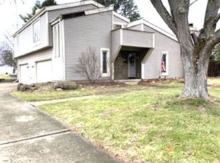 2527-2529 Lexington Ontario Rd, Mansfield, OH 44904