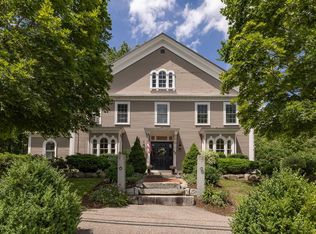 62 Main St, Newfields, NH 03856