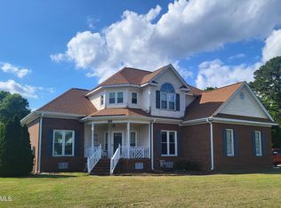 101 Trappers Run Dr, Goldsboro, NC 27530