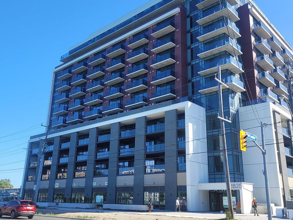 1st image of 2825 Jane St #212