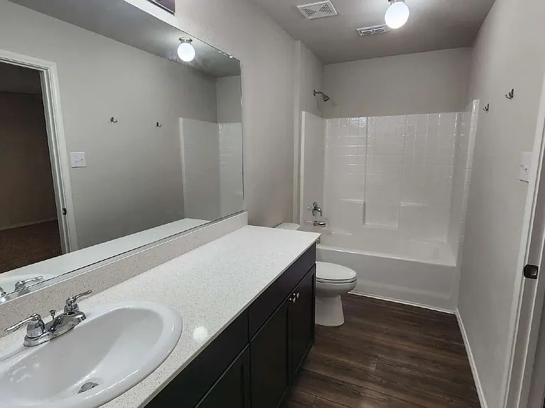 14428 Cloudview Way — Photo 8