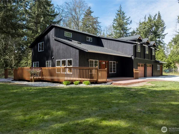 435 Thumper Lane, Camano Island, WA 98282