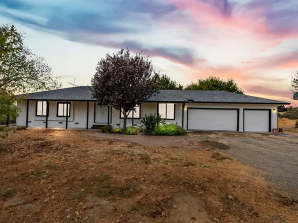 53 Dana Rd, Valley Springs, CA 95252