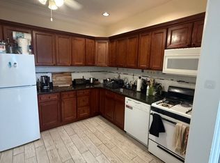21 Park Vale Ave APT 1, Allston, MA 02134