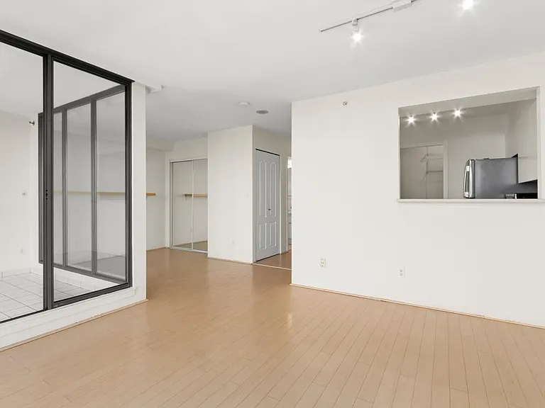 888 Pacific St #1007 — Photo 8