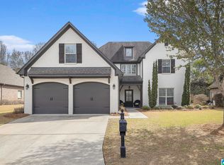 357 Strathaven Dr, Pelham, AL 35124