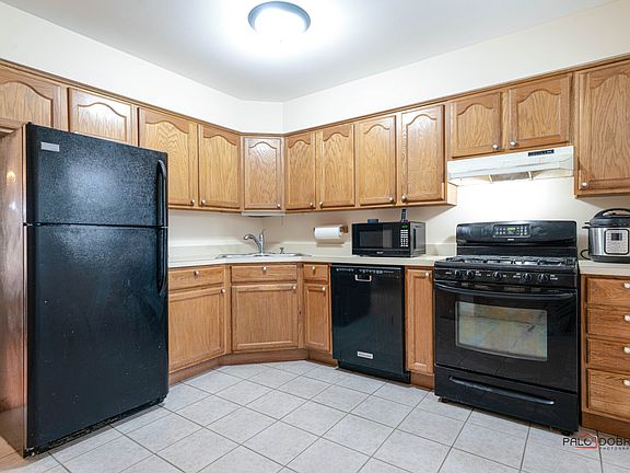 4th image of 34307 N Birch Ln