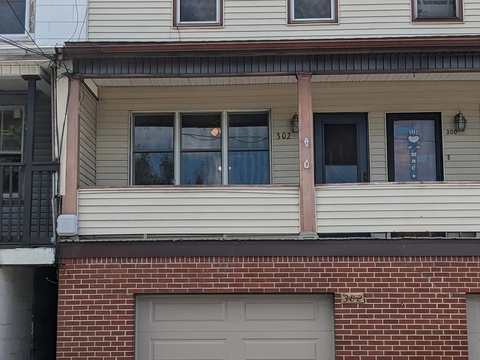 3 bed, 1286 sqft, $1,300 — Photo 2