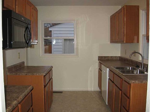 5th image of 2234 N Goodlet Ave