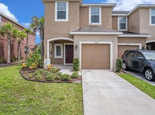 7040 Woodchase Glen Dr, Riverview, FL 33578