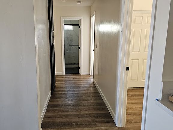 3rd image of 873 Riverlawn Ave #B