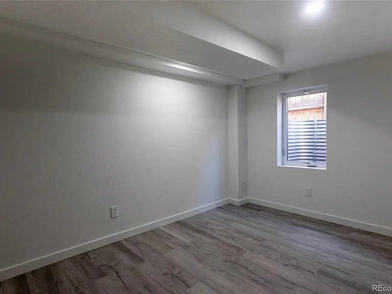 6446 Monaco St #B — Photo 20