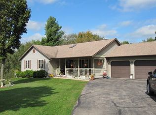 7626 Lone Pine Rd, Barneveld, WI 53507