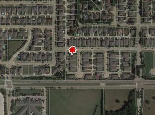 1319 Arbordale Ct, Lancaster, TX 75134