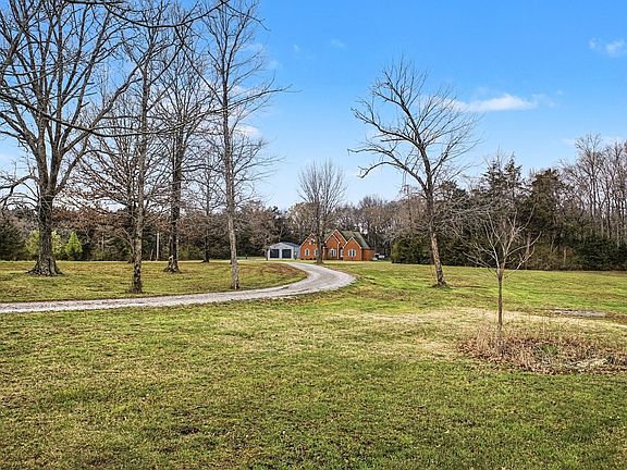 4th image of 2320 Snake Town Rd