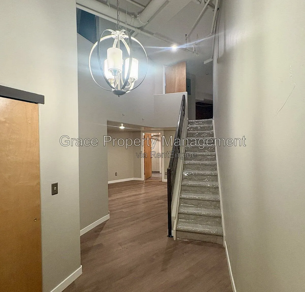 1 bed, 1.5 bath, 1113 sqft, $1,795 — Photo 4