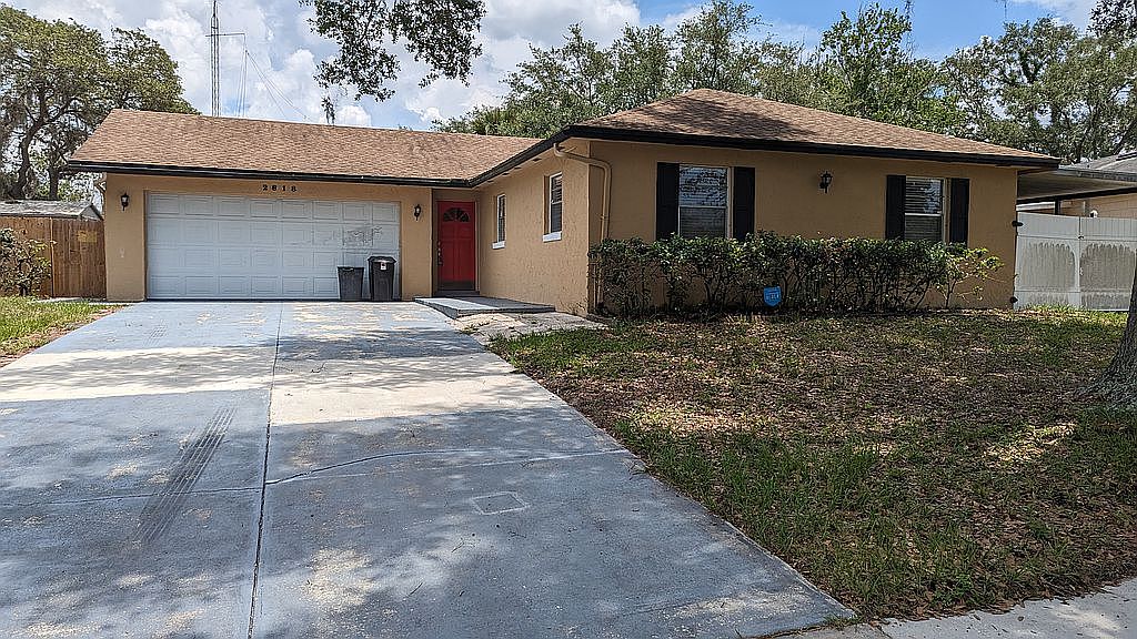 2818 N Bermuda Ave, Apopka, FL 32703 | Zillow