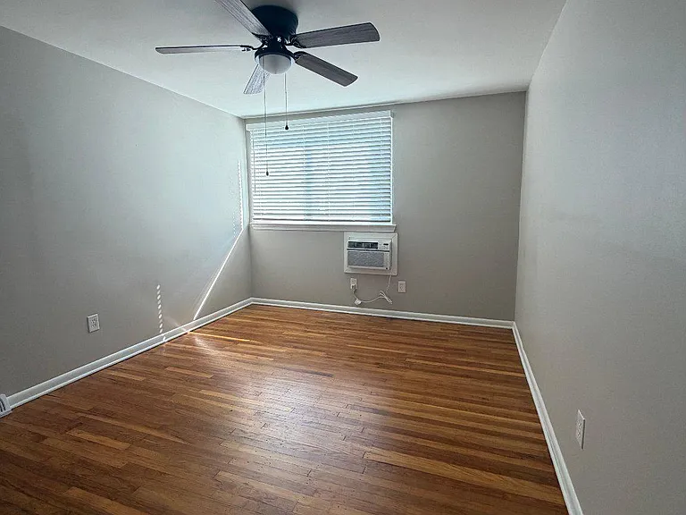 3410 Ashfield Ln #2 — Photo 9