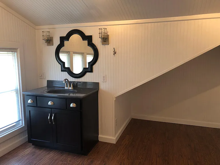 106 N Union St — Photo 11