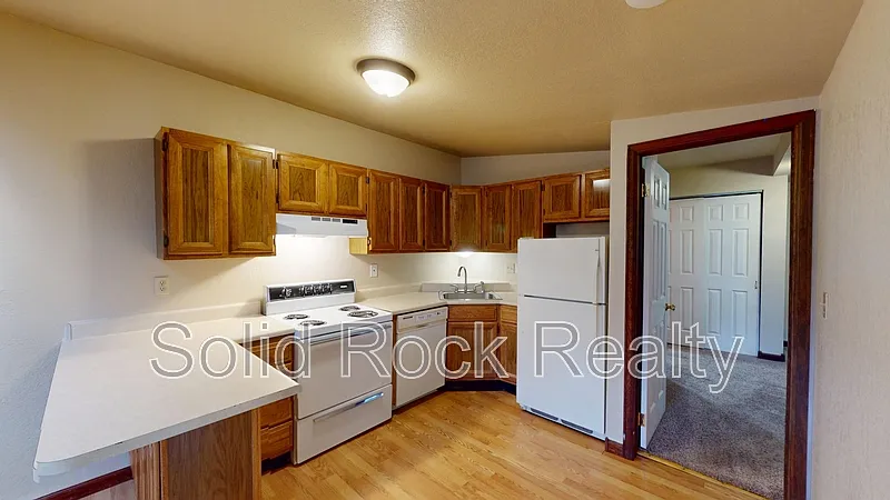 Building Photo - 511 E Cache La Poudre St #B
