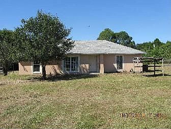 1st image of 3600 Laura Ave