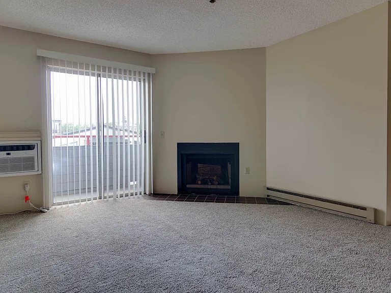 The Littletown Apartments — Photo 10
