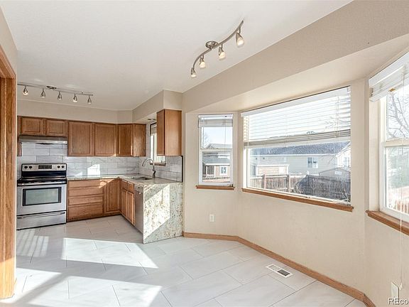 4th image of 3722 Ironhorse Drive