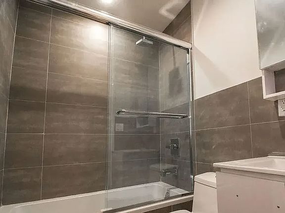 4th image of 67 Granite St #2FA
