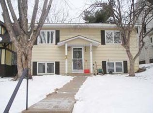 1003 Wakefield Ave, Saint Paul, MN 55106