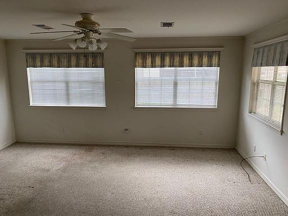 5th image of 601 N Mobile Ave
