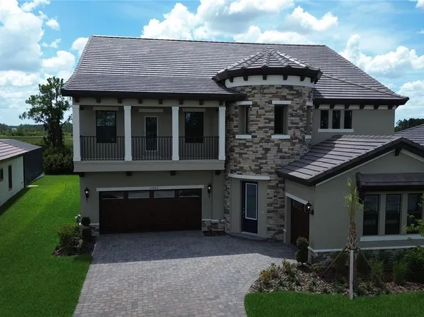 35482 Big Hawk Dr, Zephyrhills, FL 33541