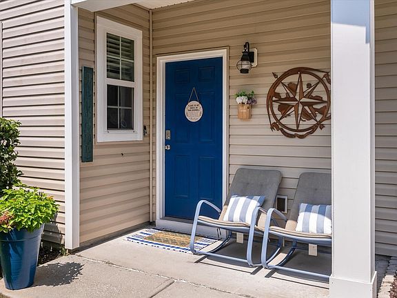 5th image of 8853 Arbor Glen Dr