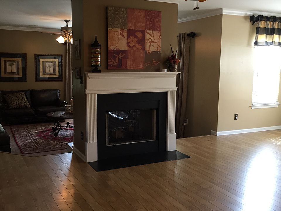 1st image of 204 Tributary Dr