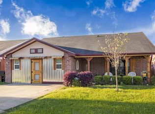 1254 Cleardale Dr, Longview, TX 75604