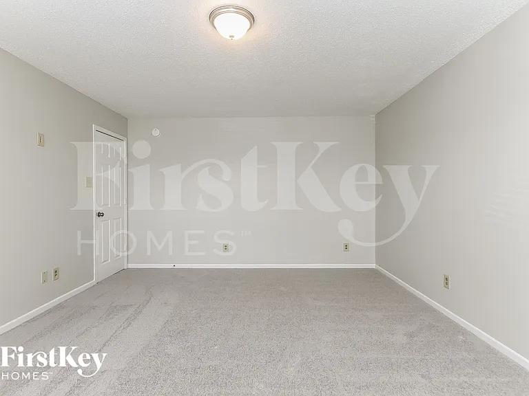 6806 W Stansbury Blvd — Photo 12
