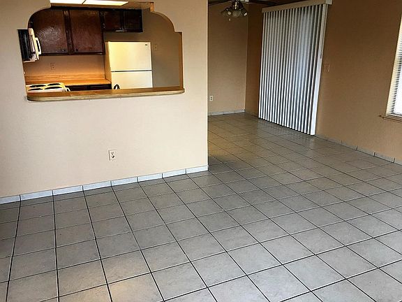 3rd image of 5016 Spencer St Unit D