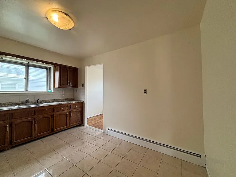 2813 Gunther Ave #2 — Photo 3
