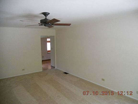 3rd image of 926 Portsmouth Ave