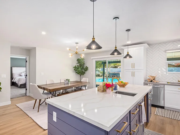 4409 S Butte Ave — Photo 9