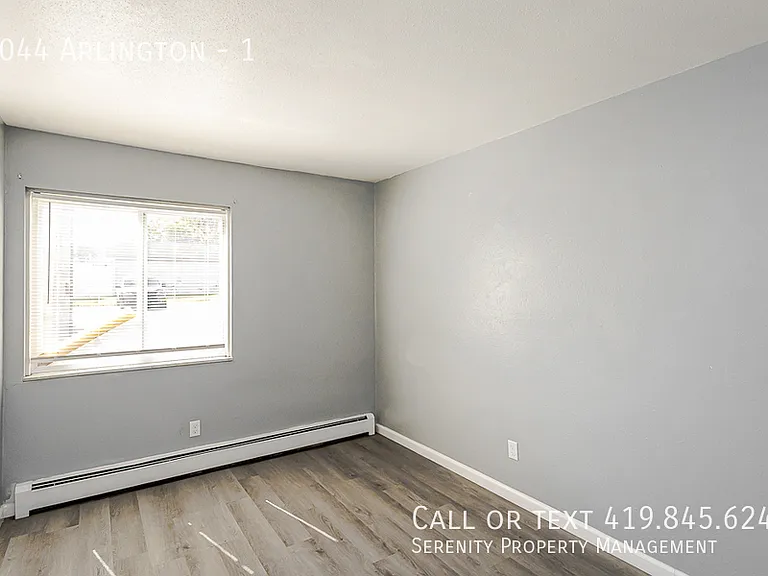 2044 Arlington Ave #1 — Photo 7