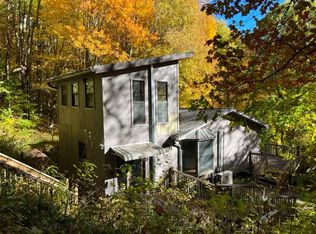 909 Little Hog Back Mountain Ln, Highlands, NC 28741