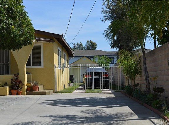 2nd image of 8971 Citrus Ave