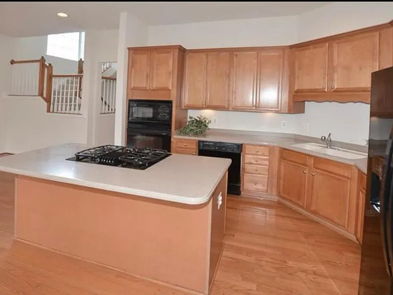 41862 Cinnabar Sq — Photo 12