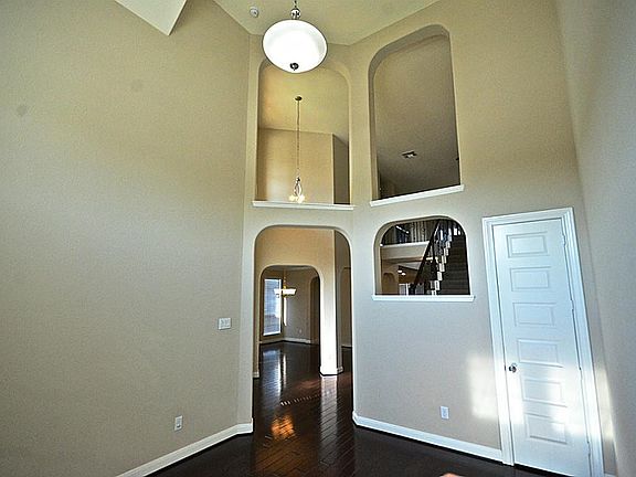 5th image of 17202 Milrig Ct