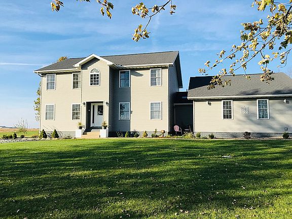 3rd image of 1304 County Road 300 N