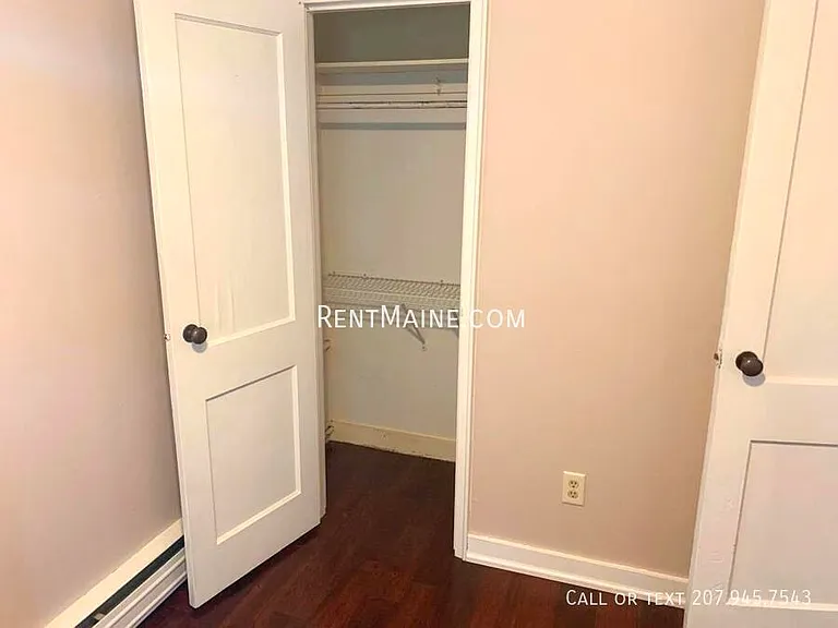 111 Falvey St — Photo 10