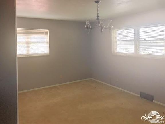 5th image of 3982 Hoffmeister Ave
