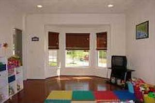 2nd image of 2914 Phillips Brook Ln